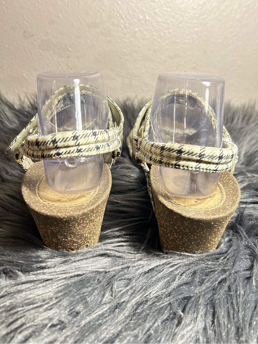 Teva Plaid Strappy Wedge Sandals - Brown/Beige Size 11 - Picture 6 of 7